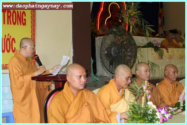 Bình Dương:   Lễ Tự Tứ - Giải Chế