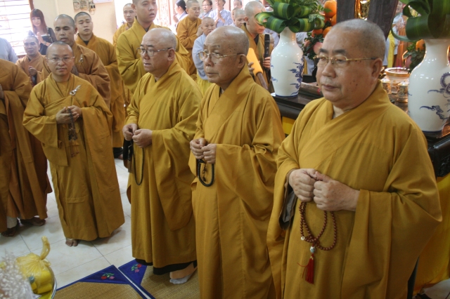 TP. HCM: Lễ nhập quan thân mẫu TT. TS Thích Nhật Từ