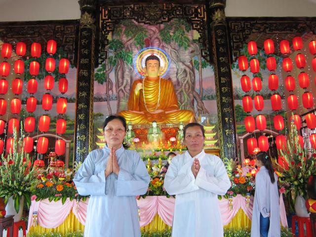 Long An: Lễ tắm kim thân Phật Tổ sơ sinh tại chùa Khánh Ninh