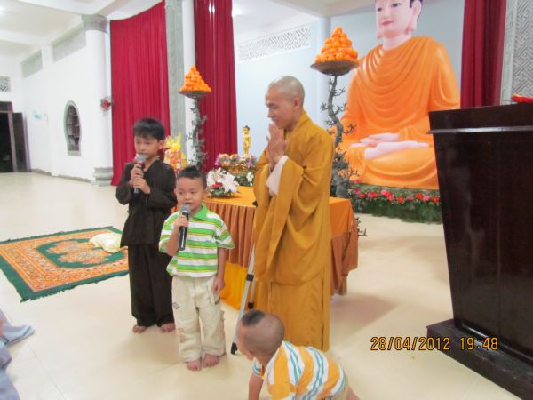 Đồng Tháp: Chùa Quê Hương hân hoan chuẩn bị đón mừng ngày Phật đản sanh