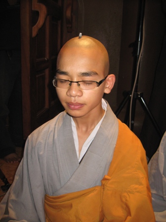 Đăng đàn thọ giới Bồ Tát