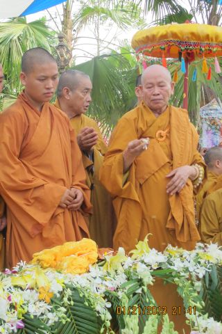 Vĩnh Long: Xúc động chùm ảnh lễ tiễn đưa HT. Thích Đắc Pháp về cõi Phật