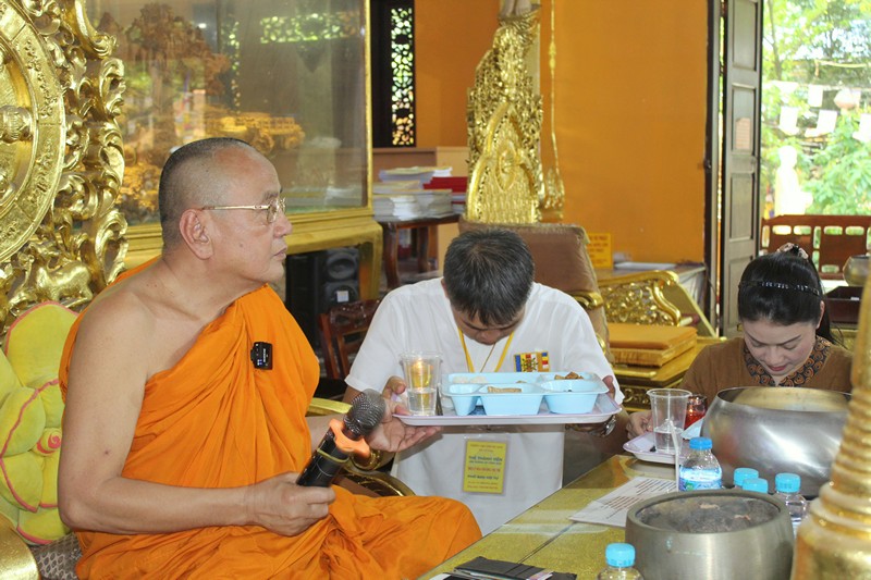 Đồng Nai: Đêm hội cúng đèn rằm mùa Vu Lan tại Thiền viện Phước Sơn