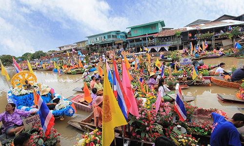 Thái Lan : Lễ hội truyền thống thắp nến Mùa Chay Phật giáo