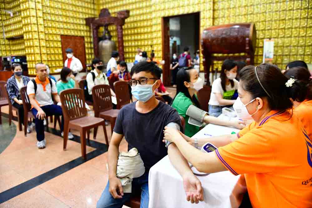 Hơn 600 người tham gia hiến máu nhân đạo lần thứ 55 tại Chùa Giác Ngộ