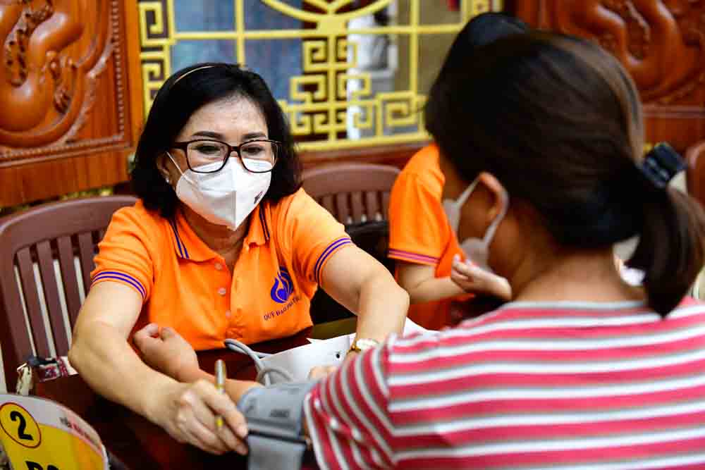Hơn 600 người tham gia hiến máu nhân đạo lần thứ 55 tại Chùa Giác Ngộ
