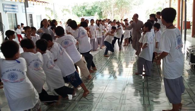 Tiền Giang: Khai mạc khóa tu mùa hè &quot;Ươm Mầm Trí Tuệ&quot;