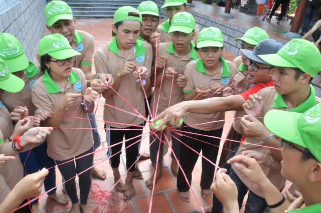 Cần Thơ: Vui nhộn cuộc thi trò chơi dân gian tại Hội trại tuổi trẻ 11