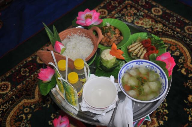 Cần Thơ: Vui nhộn cuộc thi trò chơi dân gian tại Hội trại tuổi trẻ 11