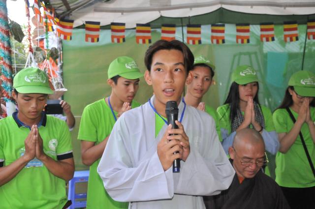 Cần Thơ: Vui nhộn cuộc thi trò chơi dân gian tại Hội trại tuổi trẻ 11