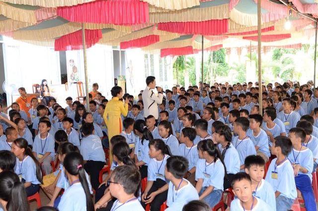 Lê Bê La: Gia đình tôi có truyền thống là Phật tử