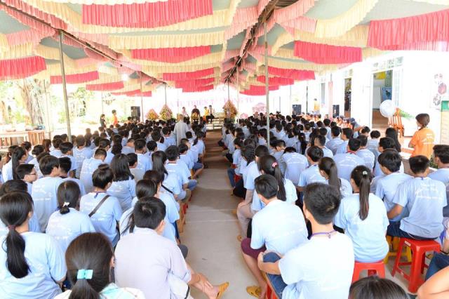 Lê Bê La: Gia đình tôi có truyền thống là Phật tử