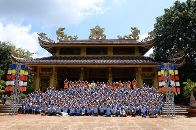 Lê Bê La: Gia đình tôi có truyền thống là Phật tử