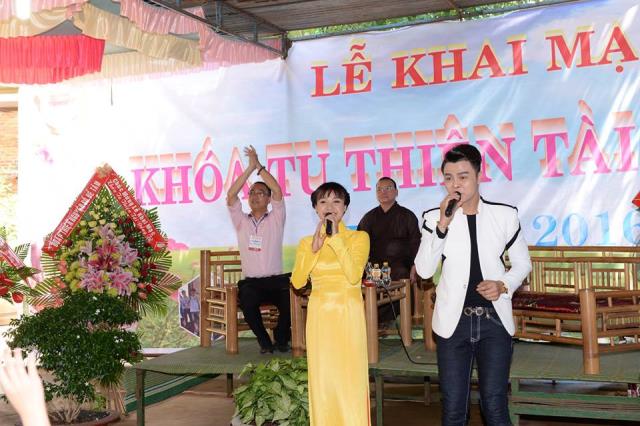 Lê Bê La: Gia đình tôi có truyền thống là Phật tử