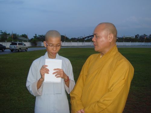 Xôn xao ngày chuẩn bị Hội thảo