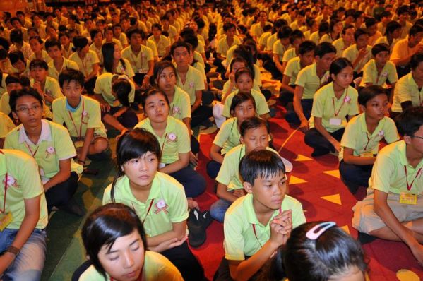 Hội trại Lý Công Uẩn 2010: Sôi nổi chương trình tư vấn mùa thi