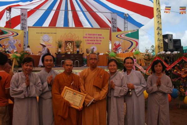 Đồng Tháp – Mừng lễ bổ nhiệm trụ trì chùa Quê Hương