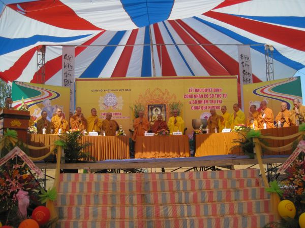 Đồng Tháp – Mừng lễ bổ nhiệm trụ trì chùa Quê Hương