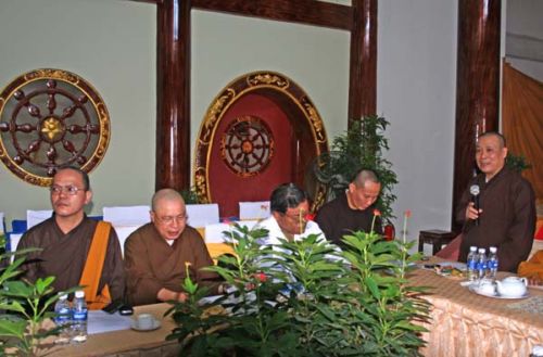 Họp báo tuyên truyền hội thảo Hoằng pháp toàn quốc 2010