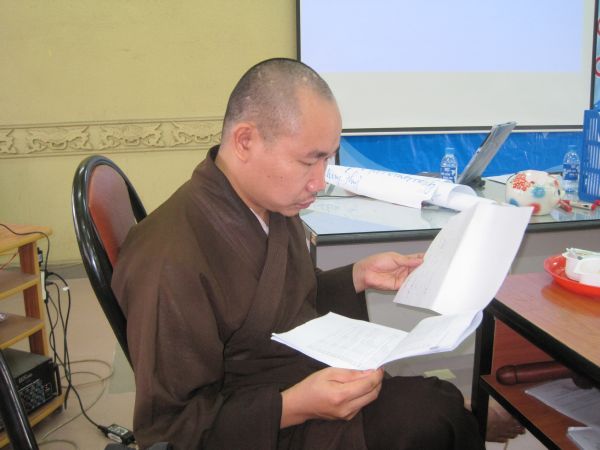 Tập huấn kỷ năng mang tình thương vào đời