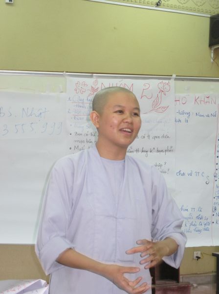 Tập huấn kỷ năng mang tình thương vào đời