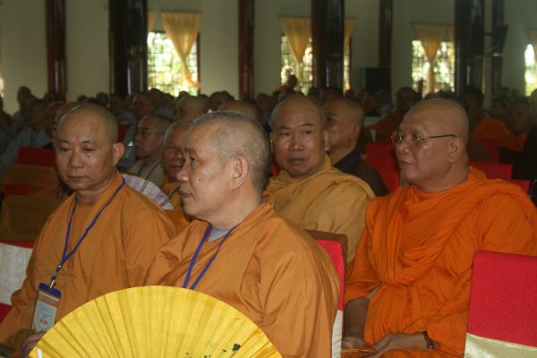 Ban Trị sự Phật giáo 10 tỉnh thành ký kết giao lưu với Ban trị sự Phật giáo tỉnh Kiên Giang