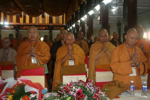 Ban Trị sự Phật giáo 10 tỉnh thành ký kết giao lưu với Ban trị sự Phật giáo tỉnh Kiên Giang