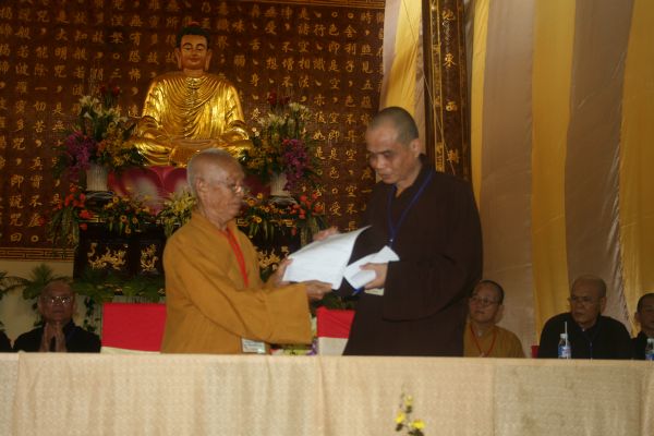 Ban Trị sự Phật giáo 10 tỉnh thành ký kết giao lưu với Ban trị sự Phật giáo tỉnh Kiên Giang