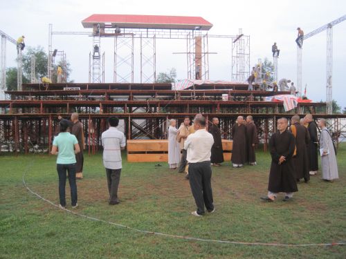 Xôn xao ngày chuẩn bị Hội thảo