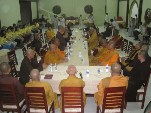 Đồng hành cùng Hội thảo