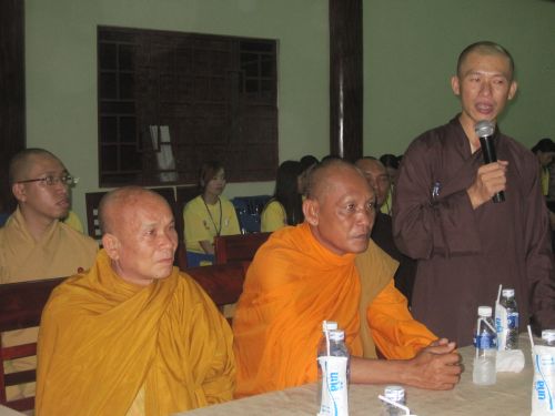 Đồng hành cùng Hội thảo