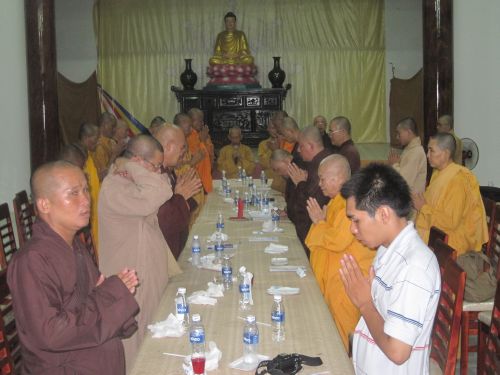 Đồng hành cùng Hội thảo