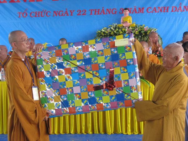 Khánh thành mừng Hội thảo