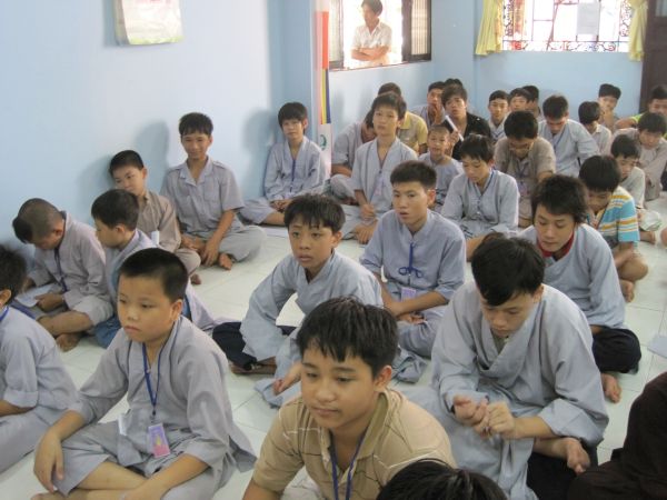 Nghi vấn giữa đời thuờng