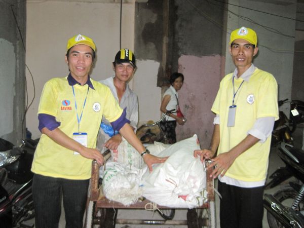 Thương quá “Đội quân áo vàng”