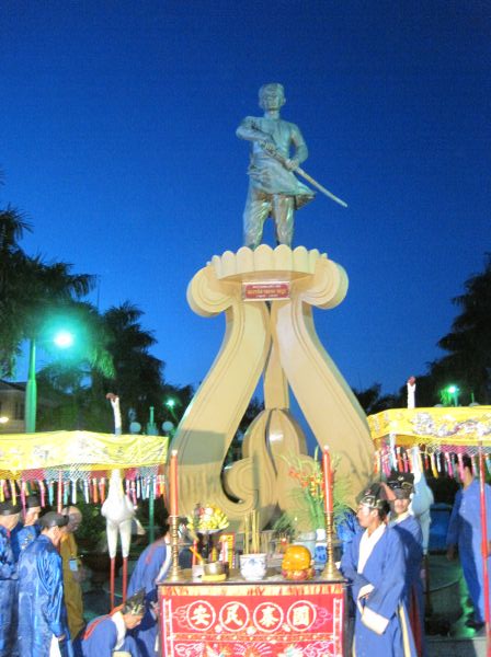 Lễ tưởng niệm vị anh hùng Nguyễn Trung Trực