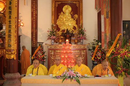 TT. Huế: Giới đàn Minh Hoằng khai đạo giới tử và tấn đàn