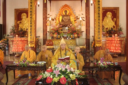TT. Huế: Giới đàn Minh Hoằng khai đạo giới tử và tấn đàn