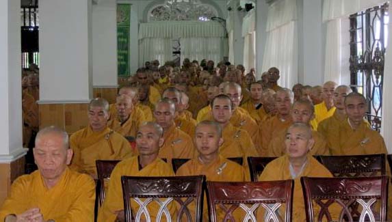 TP.HCM: Lễ Tổng Khai Hạ các điểm An Cư Kiết Hạ PL.2554 – DL.2010