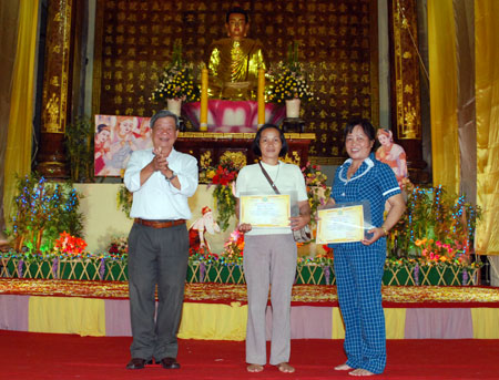 Kiên Giang: Chùa Phật Quang tri ân, ra mắt CLB Thanh niên Phật tử
