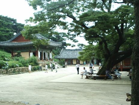 Ngôi cổ tự Truyền Đăng , Hàn Quốc, hộ quốc an dân