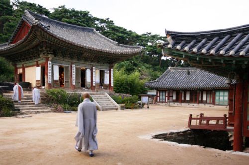 Ngôi cổ tự Truyền Đăng , Hàn Quốc, hộ quốc an dân