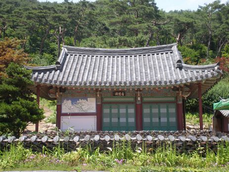 Ngôi cổ tự Truyền Đăng , Hàn Quốc, hộ quốc an dân