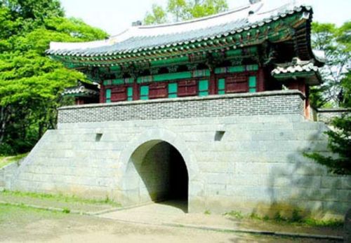 Ngôi cổ tự Truyền Đăng , Hàn Quốc, hộ quốc an dân