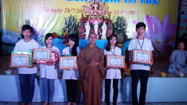 Tiền Giang: Bế mạc khóa tu mùa hè tại chùa Kim Linh