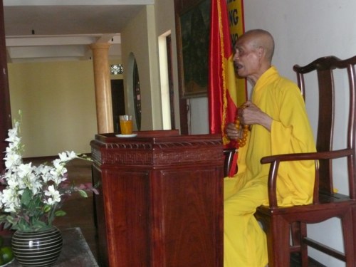 Đức Pháp chủ với thanh thiếu nhi Phật giáo Thủ đô