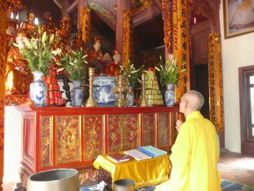 Đức Pháp chủ với thanh thiếu nhi Phật giáo Thủ đô
