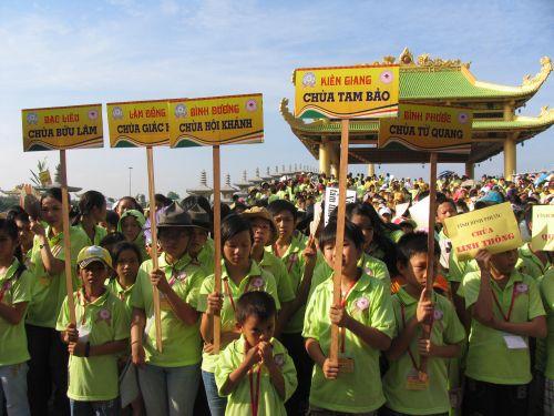 Những sự kiện ý nghĩa trong ngày đầu của Hội trại hè Lý Công Uẩn 2010