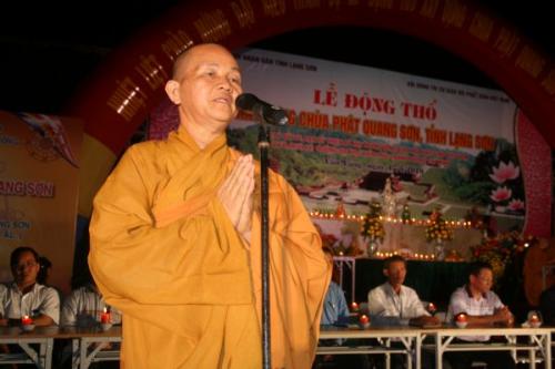 Chùm ảnh đêm thắp nến mầu nhiệm chùa Phật Quang Sơn, tỉnh Lạng Sơn
