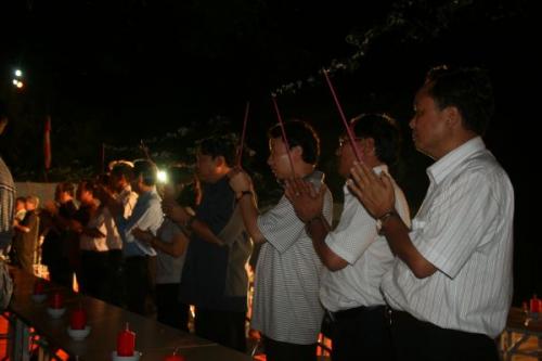 Chùm ảnh đêm thắp nến mầu nhiệm chùa Phật Quang Sơn, tỉnh Lạng Sơn